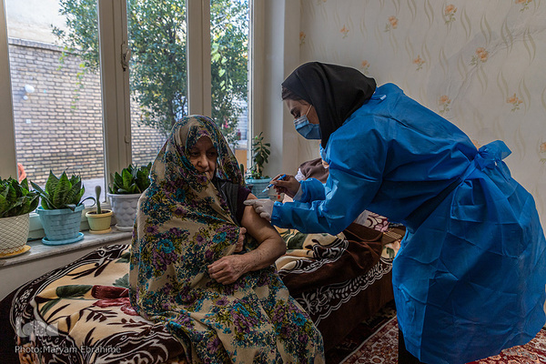 واکسیناسیون خانه به خانه در تبریز‎‎