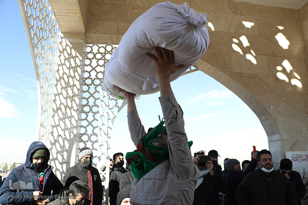 تشییع و تدفین پیکرهای مطهر ۲ شهید گمنام تازه تفحص شده دفاع مقدس در بهشت علی (ع) شهرستان اشتهارد