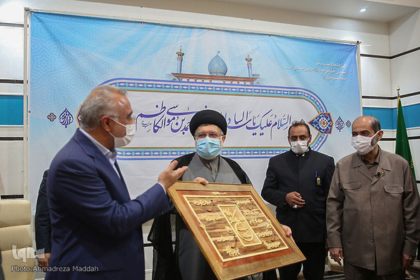 آزادی ۱۳ بانوی زندانی در شیراز از سوی آستان قدس رضوی‎‎
