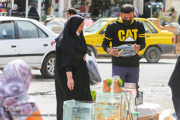 دو قدم مانده به نوروز