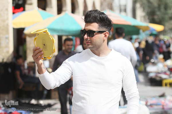 دو قدم مانده به نوروز