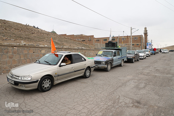 کاروان شادی خودرویی گل نرگس در تبریز‎‎