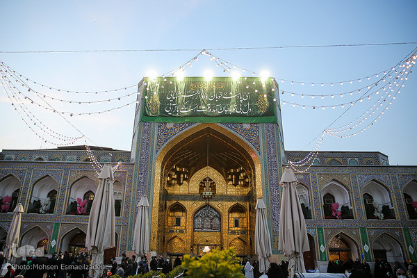 لحظه تحویل سال ۱۴۰۱ در حرم مطهر رضوی