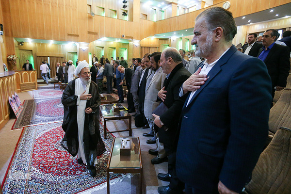 حجت الاسلام و المسلمین محمدی ری شهری