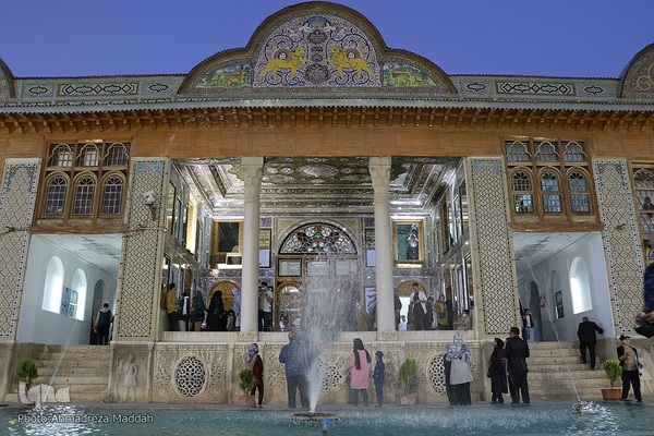 نارنجستان قوام‎‎