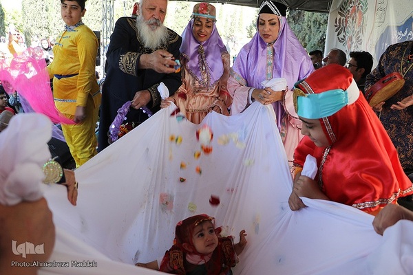 جشن نوروزگان در مجموعه سعدیه شیراز