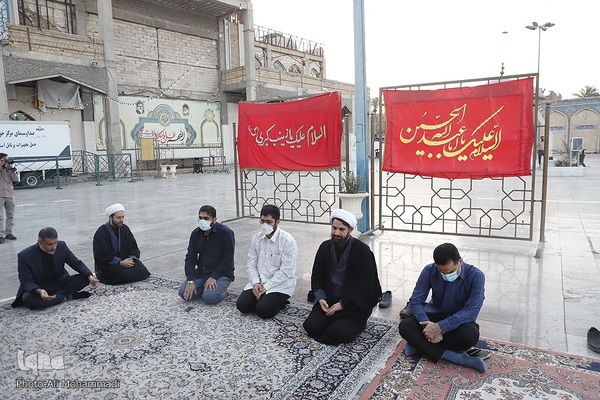 ادای احترام به حجت‌الاسلام شفیعی