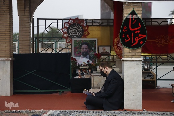 ادای احترام به حجت‌الاسلام شفیعی