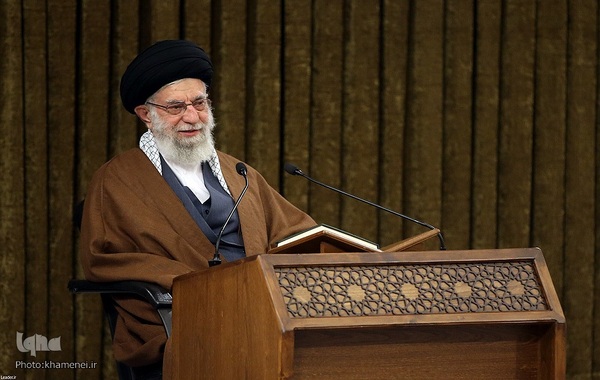 مراسم انس با قرآن در اولین روز ماه مبارک رمضان در حسینیه امام خمینی(ره)