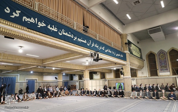 مراسم انس با قرآن در اولین روز ماه مبارک رمضان در حسینیه امام خمینی(ره)