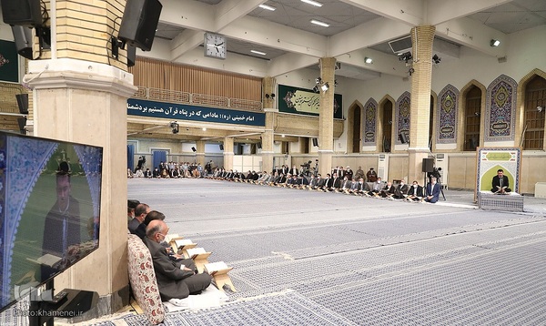 مراسم انس با قرآن در اولین روز ماه مبارک رمضان در حسینیه امام خمینی(ره)