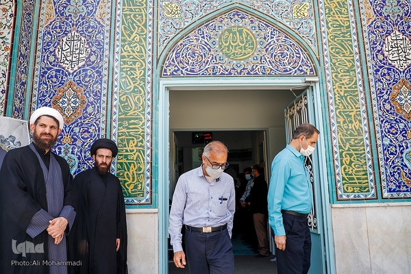 بزرگداشت حجت‌الاسلام شفیعی در دانشگاه علوم پزشکی اهواز