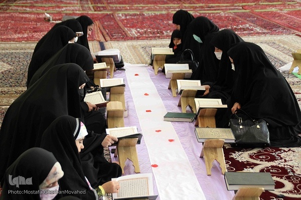 هر مسجد یک پایگاه قرآنی؛ مسجد امام خمینی(ره)