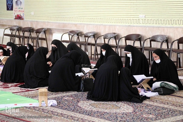 هر مسجد یک پایگاه قرآنی؛ مسجد امام خمینی(ره)