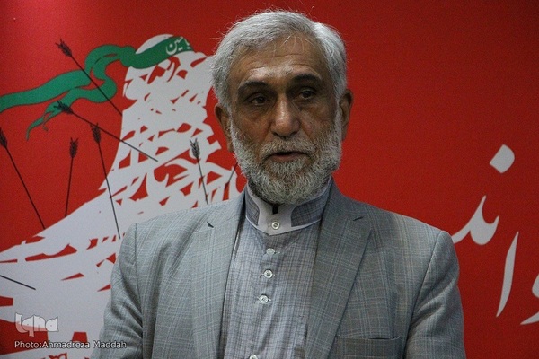 رونمایی از سردیس شهید «سیدمرتضی آوینی» در شیراز