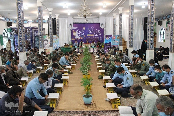 جزءخوانی قرآن کریم در امامزادگان باقریه(ع) بیرجند