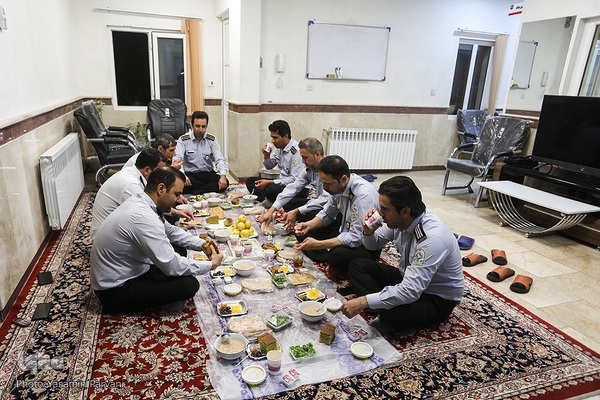 ضیافتی با طعم عشق و آتش