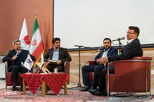 محفل انس با قرآن کریم موسسه قرآنی مشکات