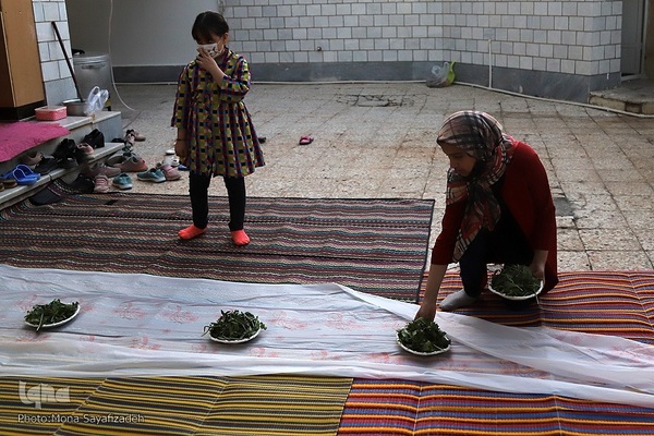 سفره افطار مؤسسه قرآنی«ریحانة‌الحسین» اهواز