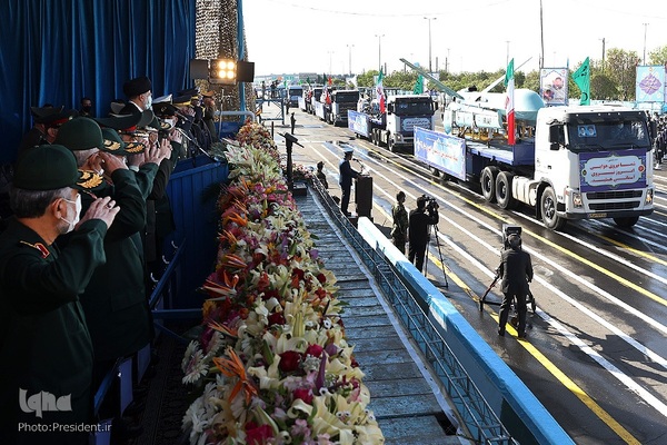 مراسم گرامیداشت روز ارتش جمهوری اسلامی ایران