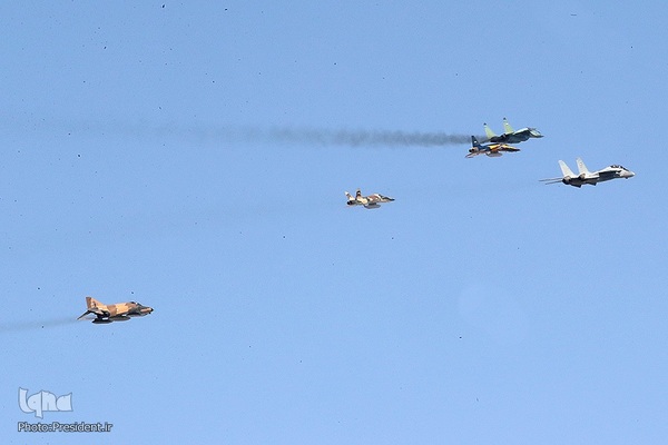 مراسم گرامیداشت روز ارتش جمهوری اسلامی ایران