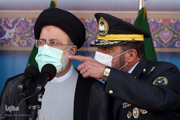 مراسم گرامیداشت روز ارتش جمهوری اسلامی ایران