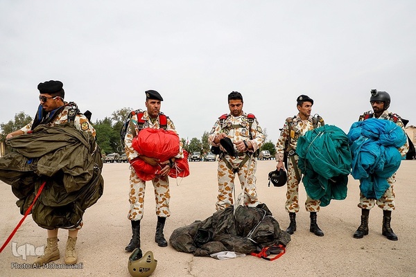 مراسم رژه روز ارتش در اهواز