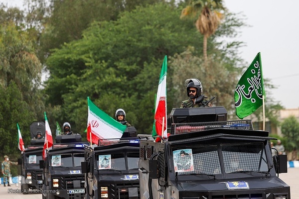 مراسم رژه روز ارتش در اهواز