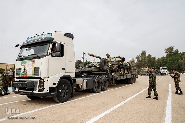 مراسم رژه روز ارتش در اهواز