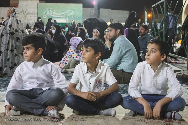 ضیافت بندگی در آستان علی‌بن مهزیار اهوازی