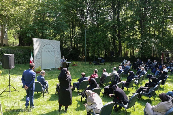 آیین افتتاح نمایشگاه هزار سال کتابت قران کریم