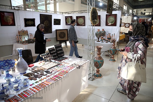 بخش آثار فرهنگی و صنایع دستی قرآنی نمایشگاه بین المللی قرآن کریم