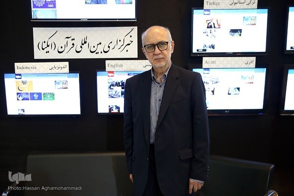  سیدحسین موسوی‌بلده، قاری و پیشکسوت قرآنی مهمان غرفه ایکنا