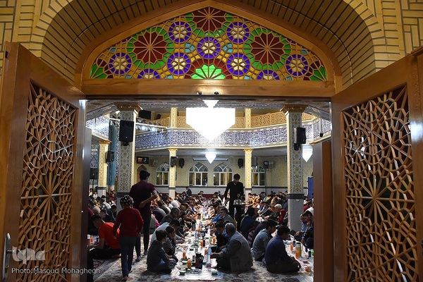 آیین افطاری ماه رمضان در سمنان