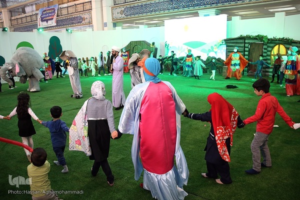 بازدید محمدمهدی اسماعیلی، وزیر فرهنگ و ارشاد اسلامی از بیست و نهمین نمایشگاه بین المللی قرآن کریم