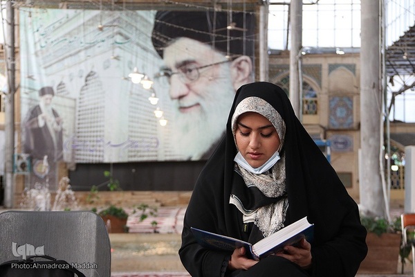 نشست صمیمی فعالان رسانه و فرهنگی با نماینده رهبر معظم انقلاب در فارس‎‎