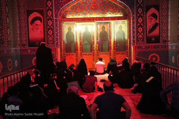 مراسم احیای نوزدهم ماه مبارک رمضان در آستان مطهر امامزاده سید جعفر محمد(ع) یزد