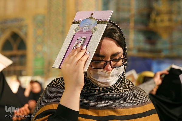 مراسم احیای شب نوزدهم ماه مبارک رمضان در آستان مقدس امامزاده حسین(ع) قزوین 