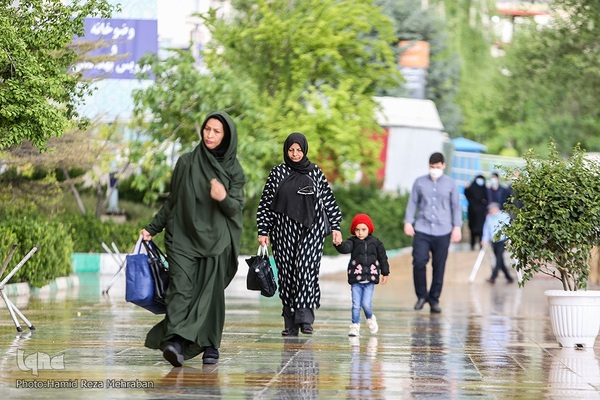 روز بارانی نمایشگاه قرآن