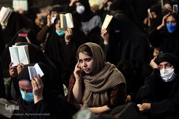 مراسم پرفیض احیای شب بیست و یکم ماه مبارک رمضان در مسجد دانشگاه تهران