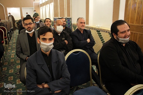 نشست فعالان قرآنی با استاندار یزد‎‎
