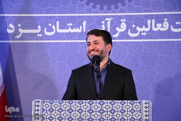نشست فعالان قرآنی با استاندار یزد‎‎