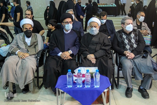 رونمایی از کتاب حجاب در قرآن