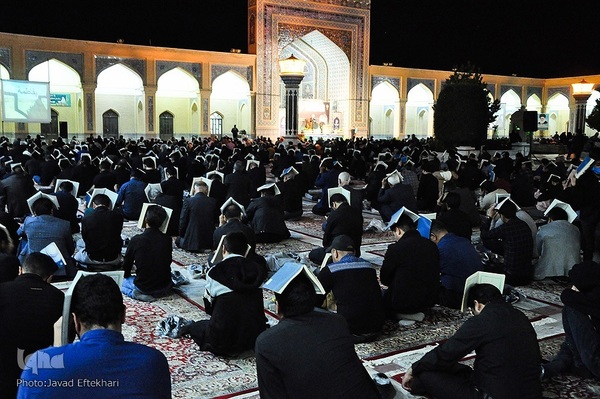 قرار بندگی؛ احیای شب ۲3 رمضان در کاشمر