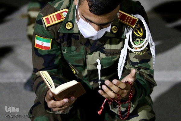 قرار بندگی؛ احیای شب ۲۳ رمضان در دانشگاه افسری امام علی(ع)