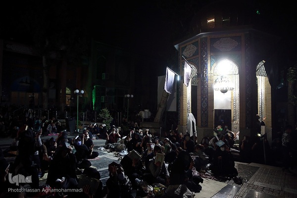 مراسم احیای شب بیست و سوم ماه مبارک رمضان، در بقعه متبرکه امامزاده سید جعفر(ع) و حمیده خاتون (س) باغ‌ فیض