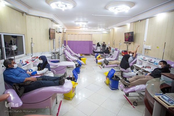 سنت حسنه ایرانی؛ نذر خون در شب‌های قدر - قزوین