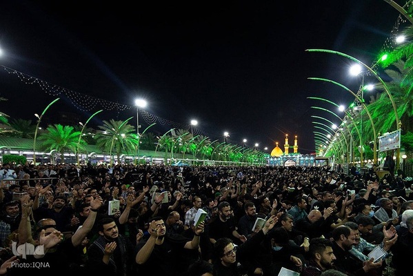 مراسم احیای شب بیست‌و‌سوم ماه مبارک رمضان، در حرم نورانی امام حسین(ع) و بین الحرمین در کربلای معلی