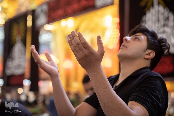 مراسم احیای شب بیست و سوم ماه مبارک رمضان در حرم مطهر حضرت عباس (ع)