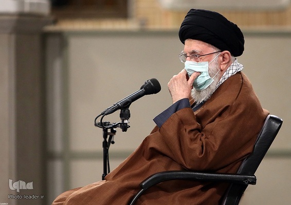 دیدار جمعی از دانشجویان با رهبر انقلاب